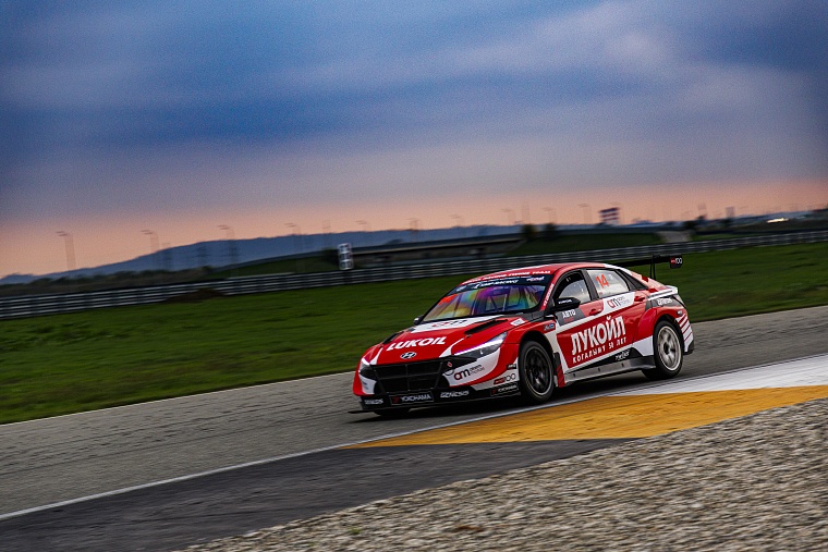 Чемпионат России по кольцевым гонкам. 7-й этап. Крепость Грозная. 9-11 октября 2025